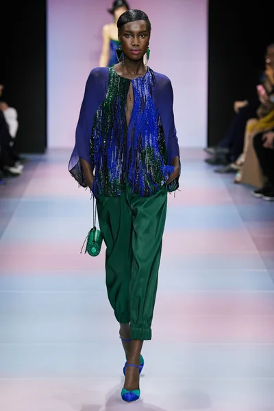 Look 53